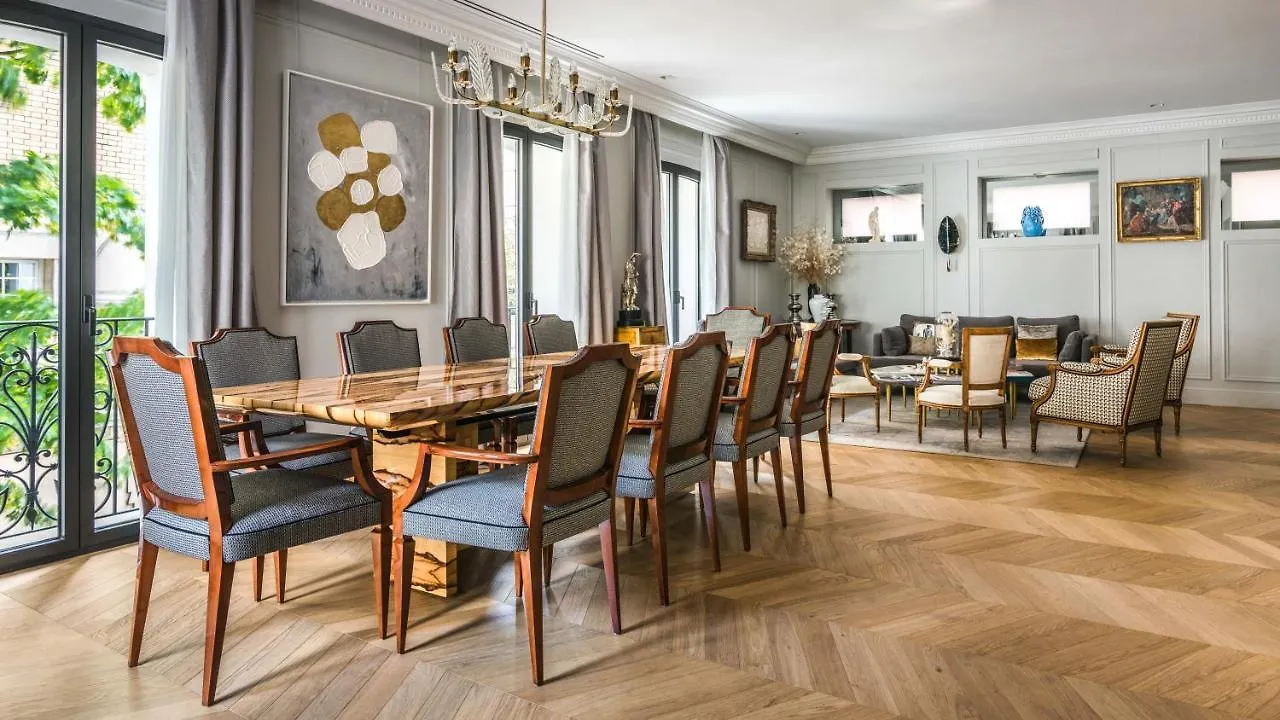 Maison Montespan Hotel *