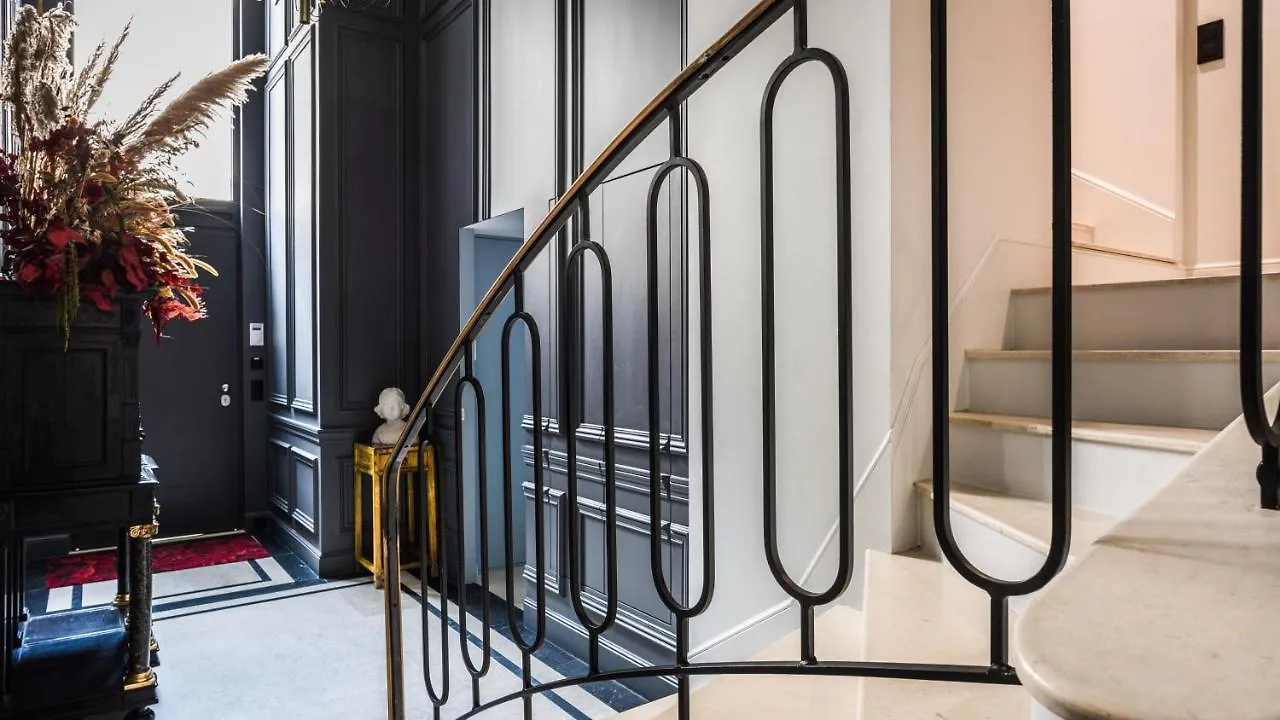 Maison Montespan Hotel *
